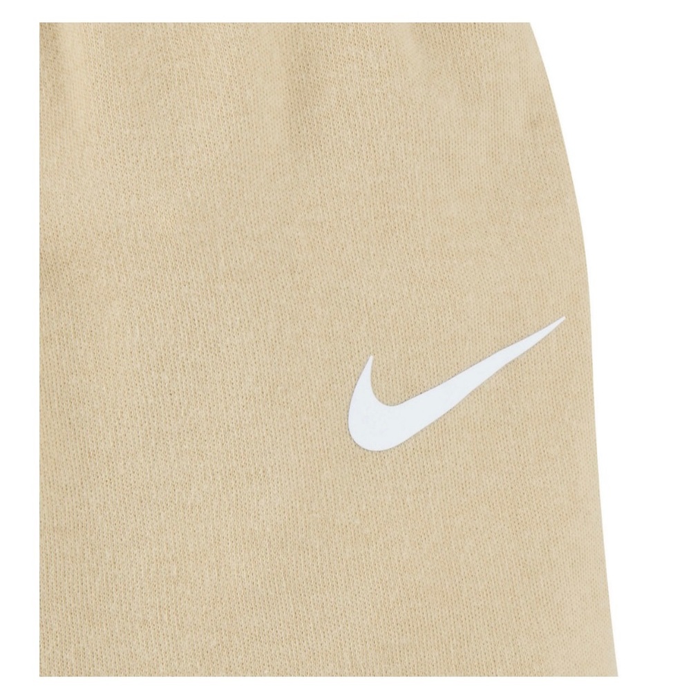 Baby Boys Nike 5-Piece Set. Spring baby outfit - Picture 5 of 15